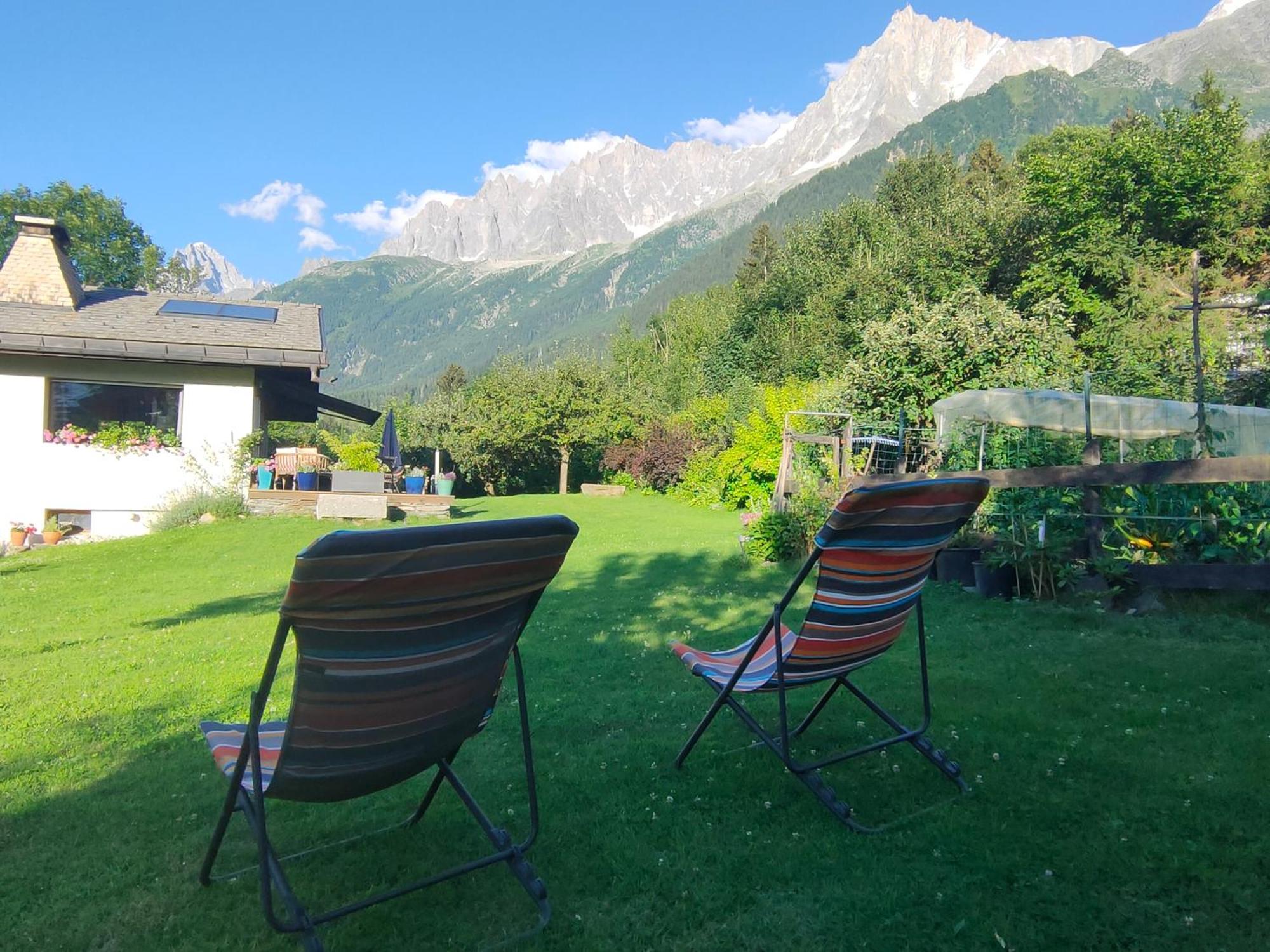 Beau Studio Dans La Vallee De Chamonix Les Trabets Exteriér fotografie